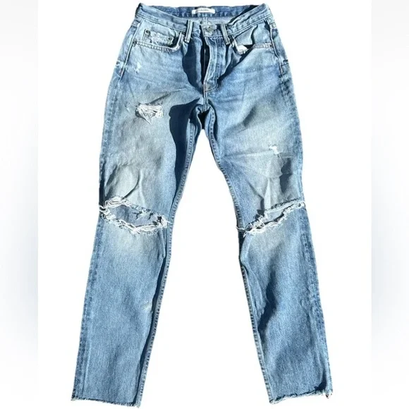 GRLFRND | Karolina High-Rise Light Wash Distressed Jeans in ‘To Be Continued’ 25 - Picture 7 of 10